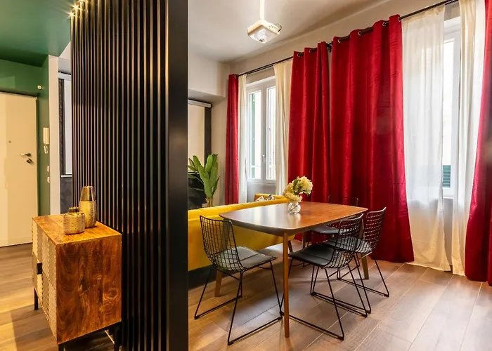 Blooper Cine House Apartment *